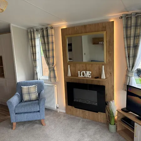 Campsie Glen Holiday Park Glasgow Exterior photo