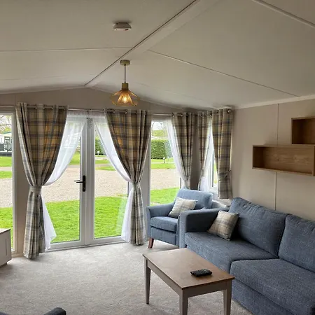 Campsie Glen Holiday Park Glasgow Exterior photo